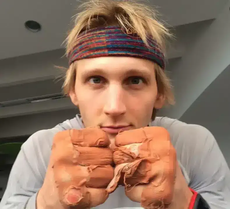 Bryan A - prefers Rolf Method over Rolfing Boston